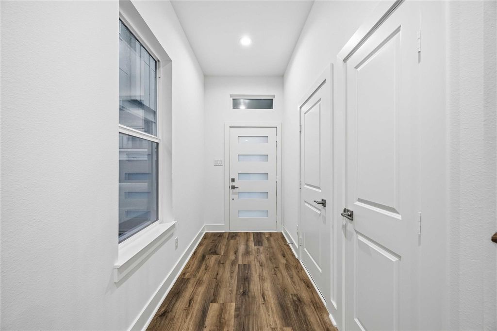 Photo of 1106 Paul Quinn Street #E, Houston, TX 77091 (MLS # 13984483)