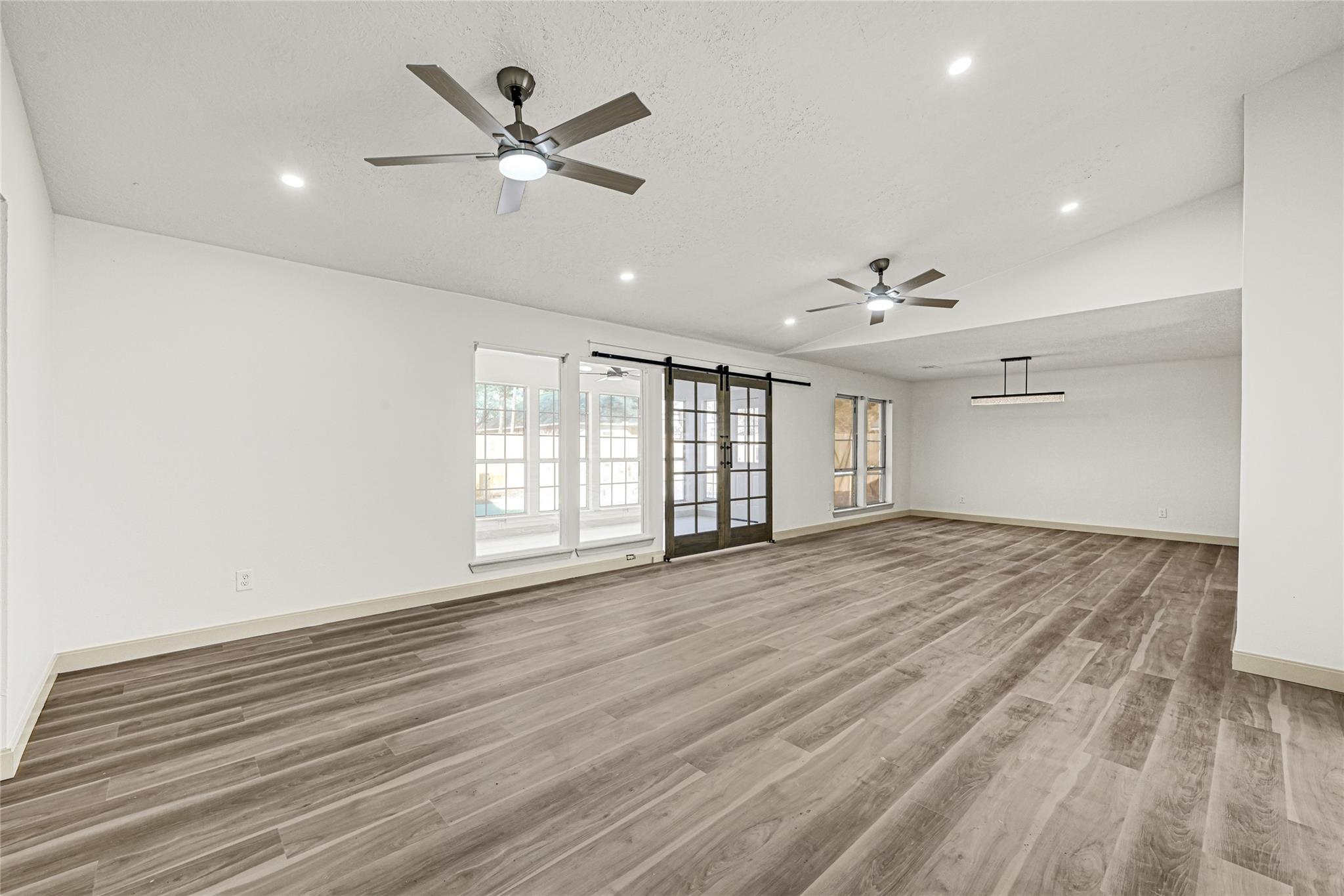 16127 Coral Bay Street