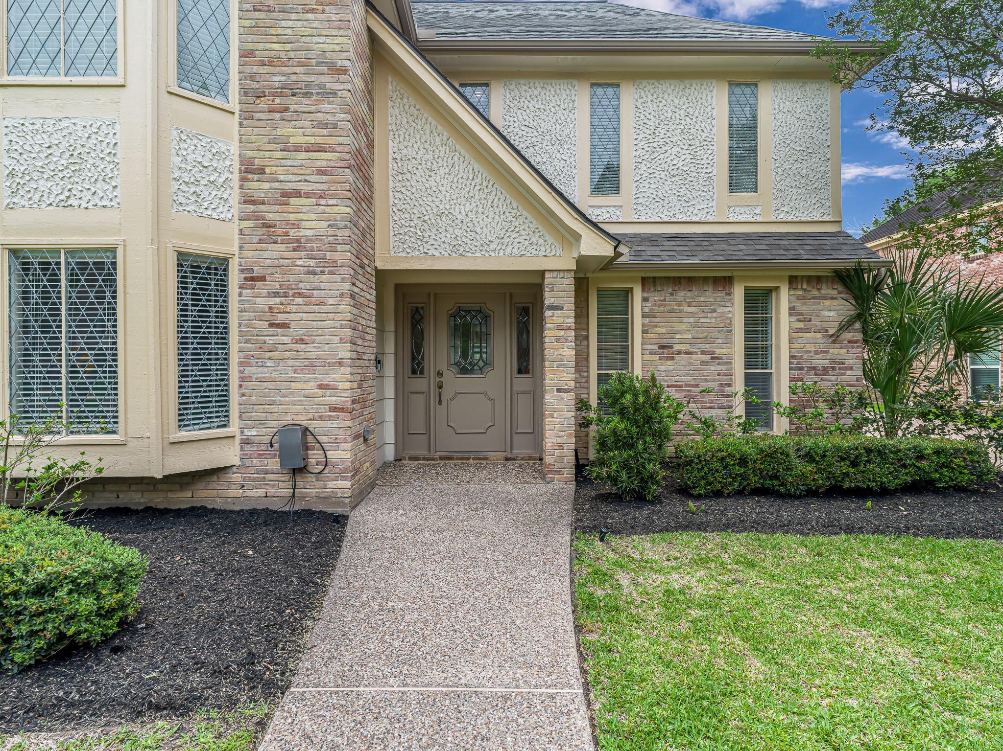 515 Ellingham Drive