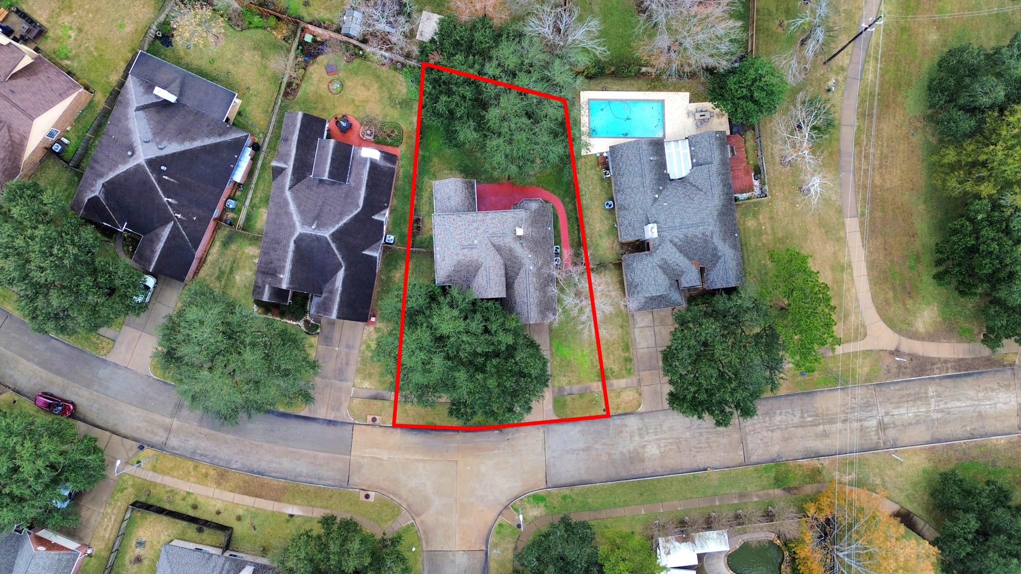 1406 Lamplight Trail Drive