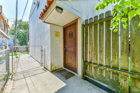 Photo of 123 Strand Street #rear, Galveston, TX 77550 (MLS # 26913362)