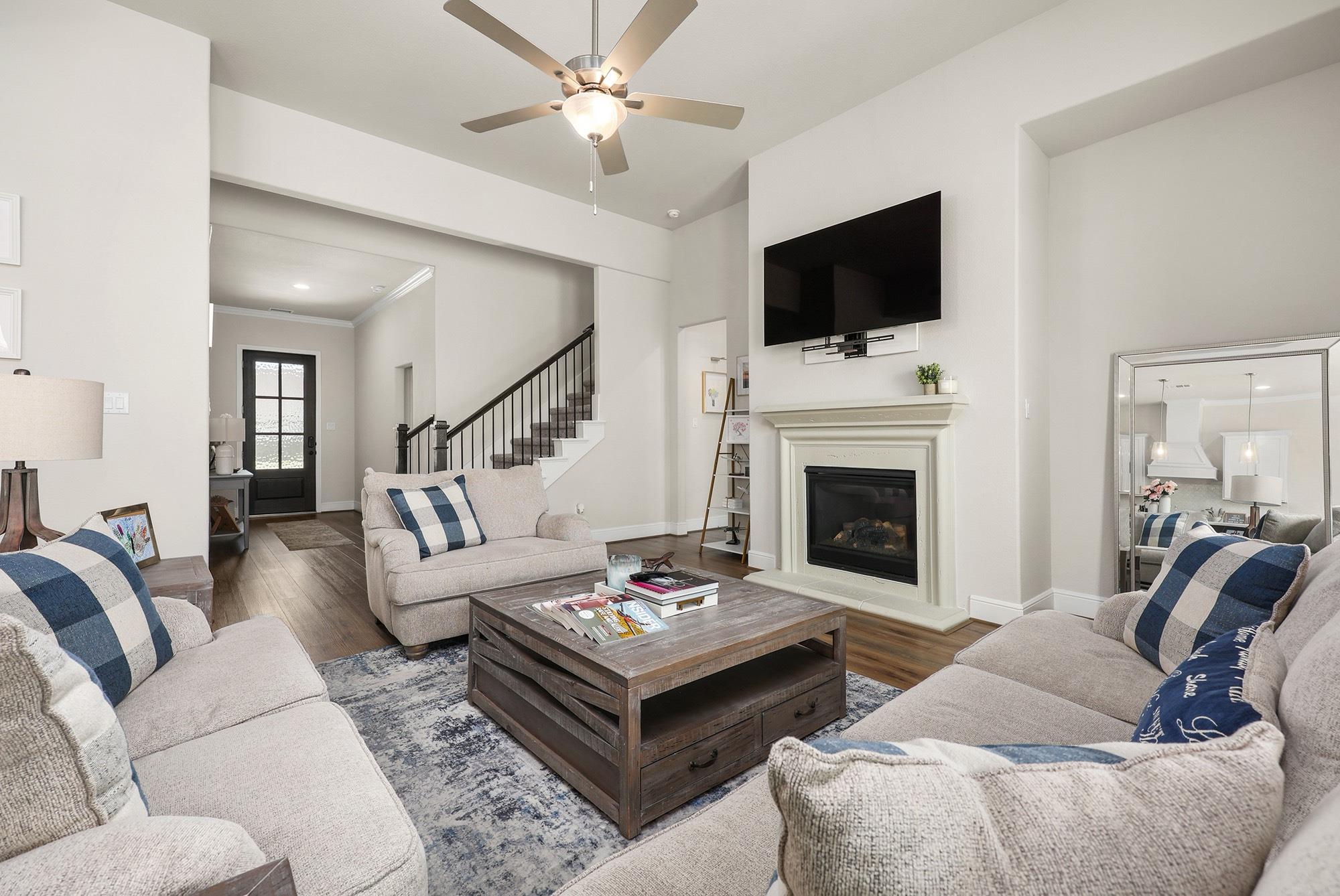 2725 Lakeside Shore Drive