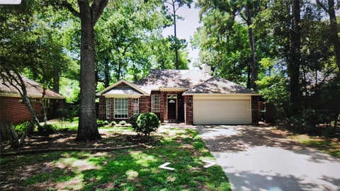 Photo of 210 N Dreamweaver Circle, The Woodlands, TX 77380 (MLS # 80878653)