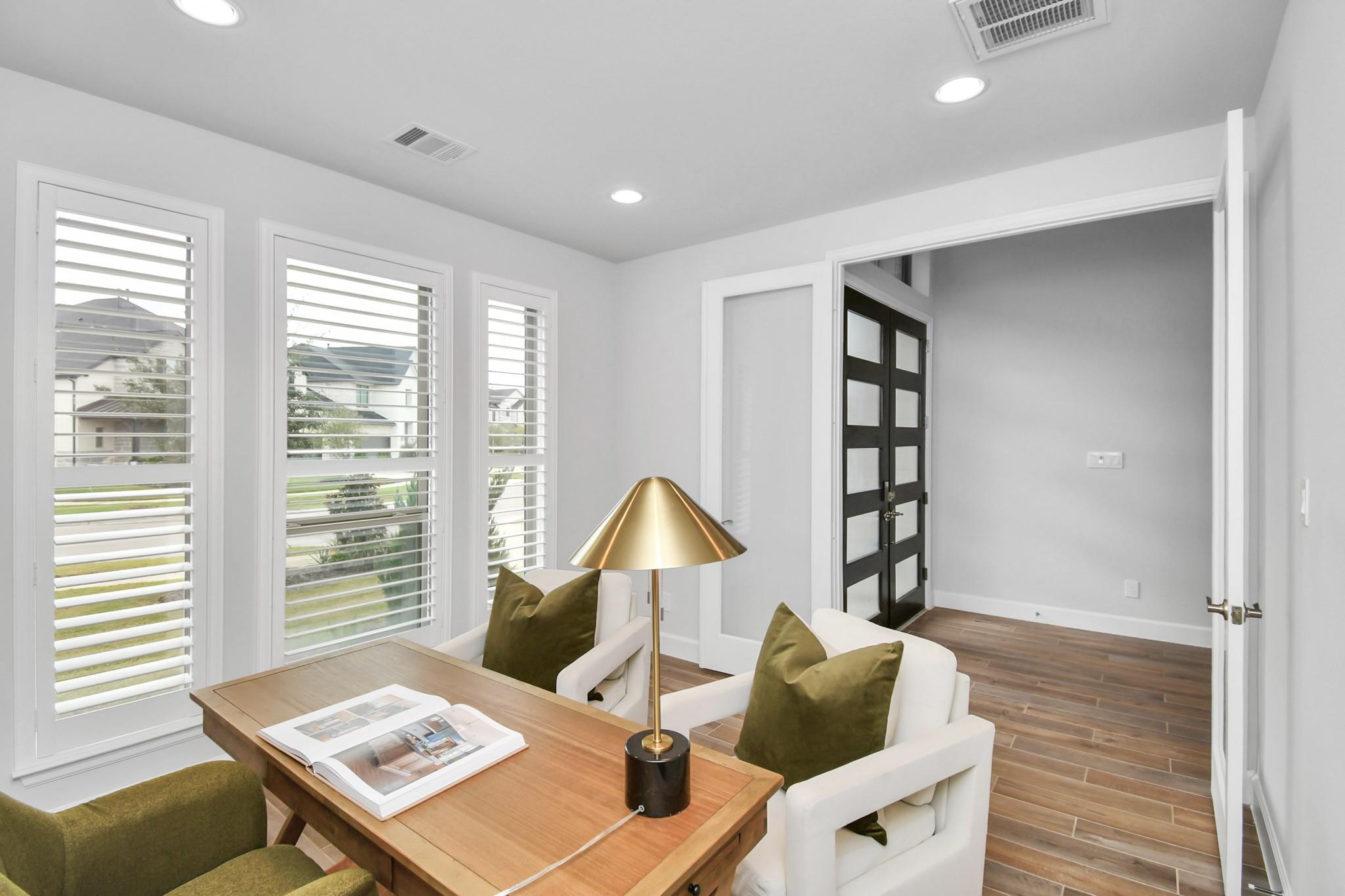 4827 Highland Stream Court