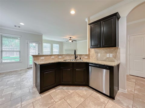 Tiny photo for 110 S Sawbridge Circle, Spring, TX 77389 (MLS # 75957305)