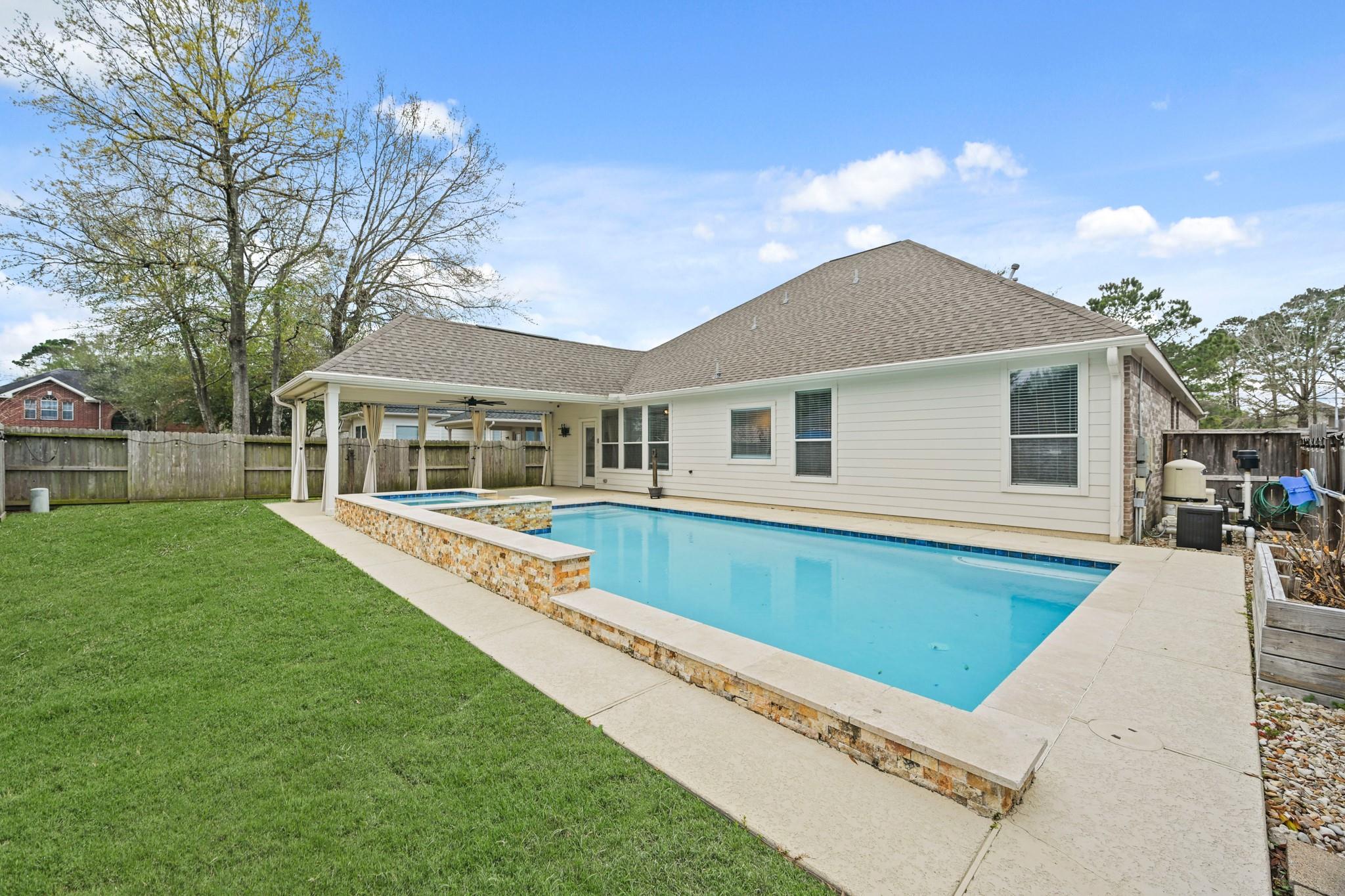 12206 Crescent Mountain Lane