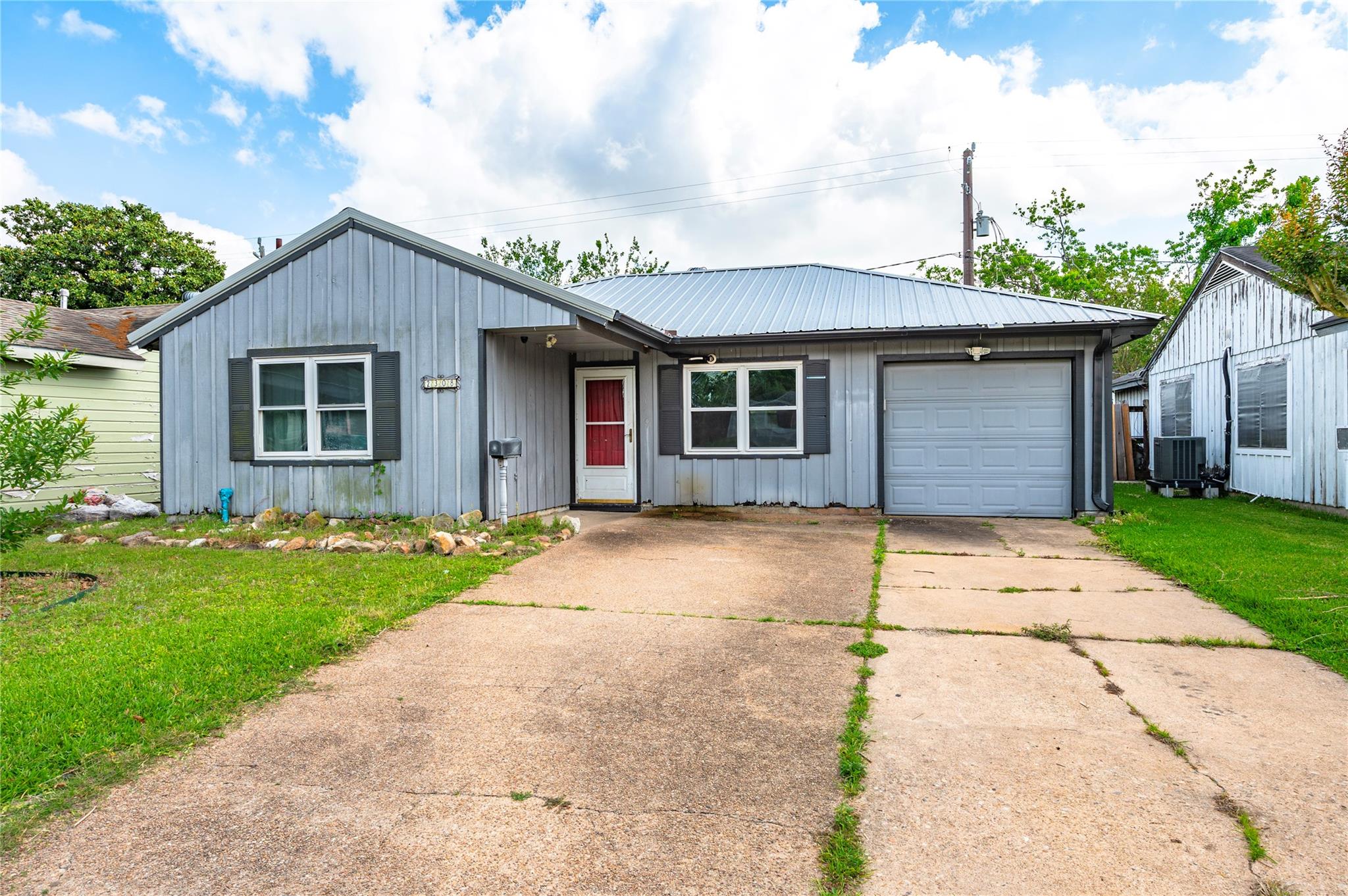 2308 Grape Lane