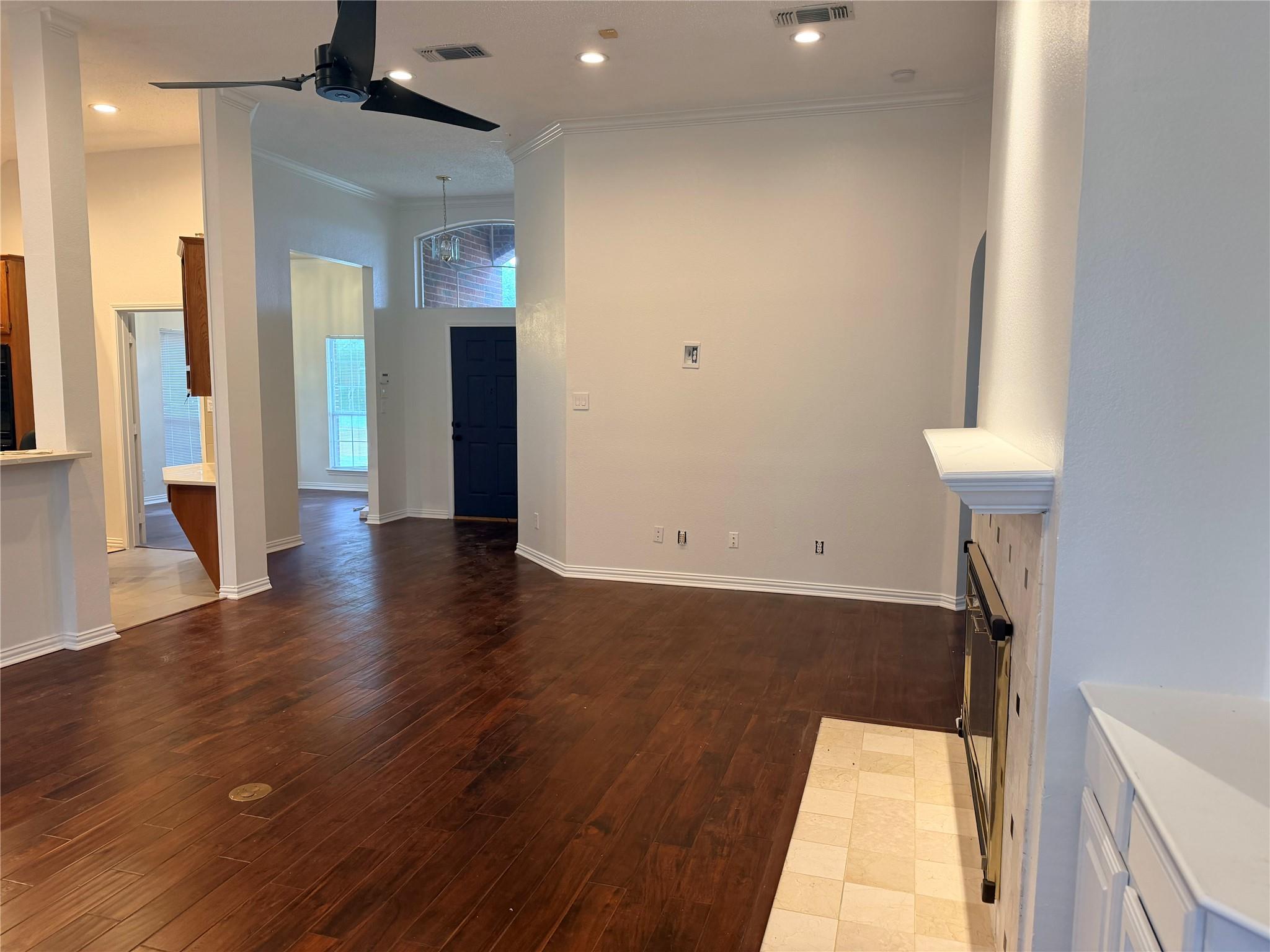 2220 Sky Harbor Drive