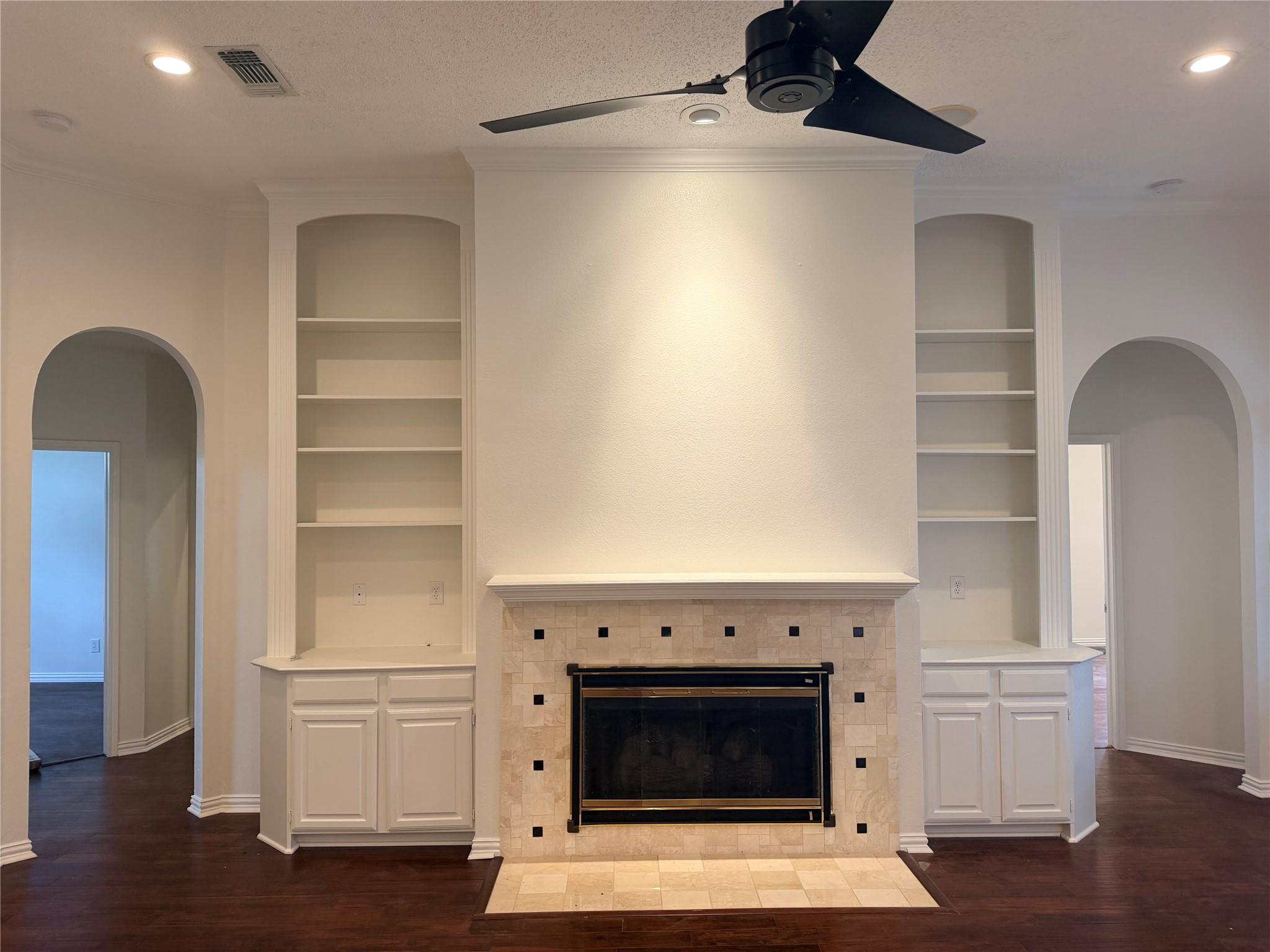 2220 Sky Harbor Drive