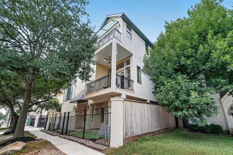 Photo of 2034 Colquitt Street #A, Houston, TX 77098 (MLS # 10906645)