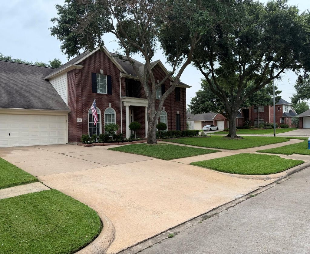Photo of 8419 Castle Pond Court, Houston, TX 77095 (MLS # 759430)