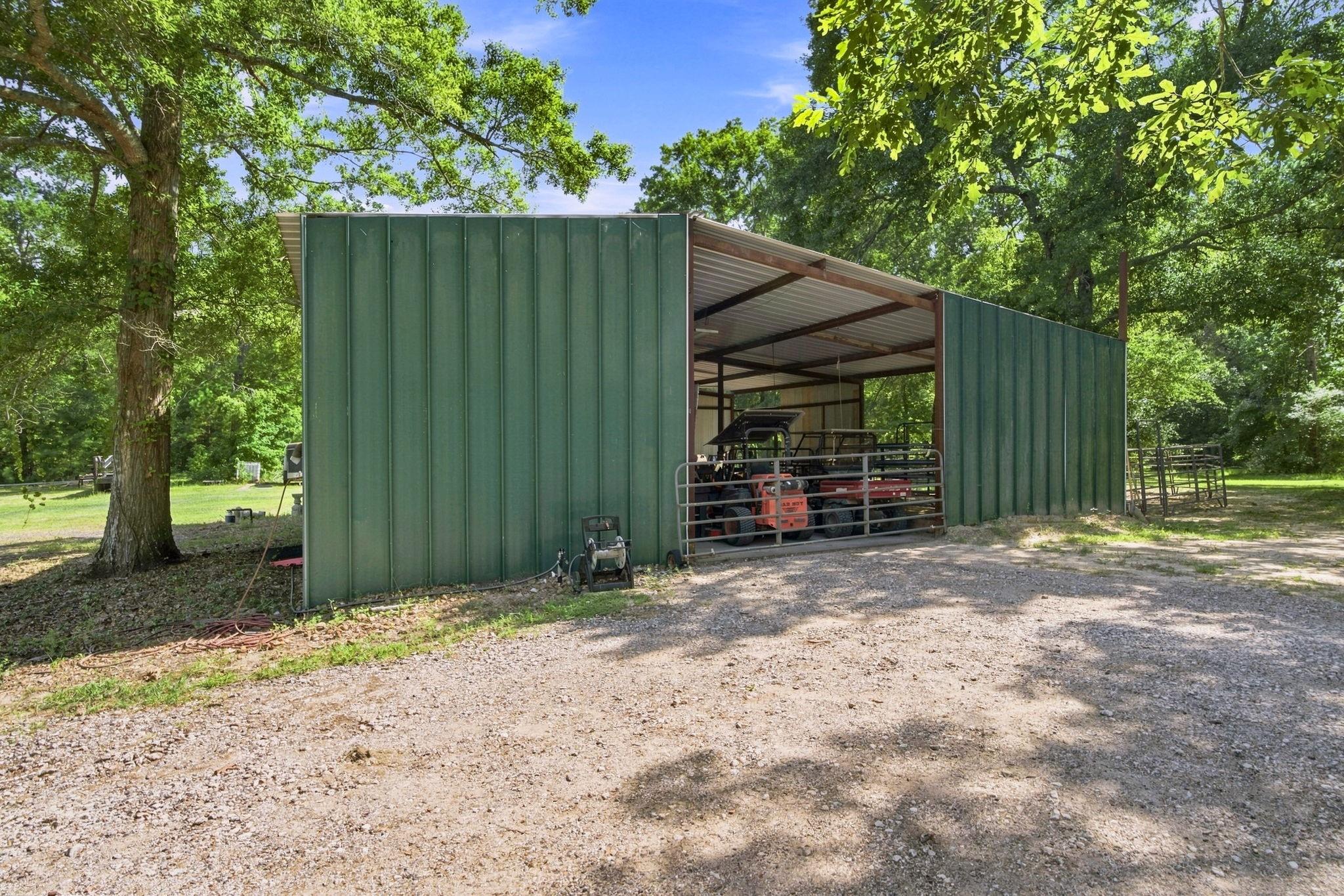 8952 County Line Road
