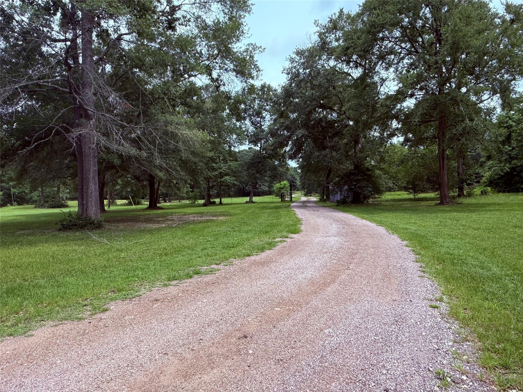 8952 County Line Road