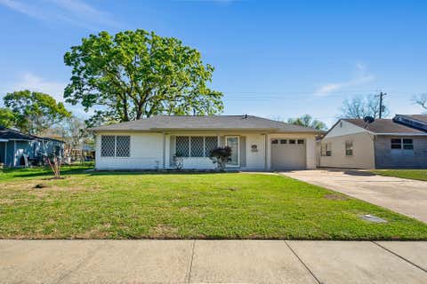 Homes For Sale - 1218 Gary Avenue<br/> Pasadena, TX 77502