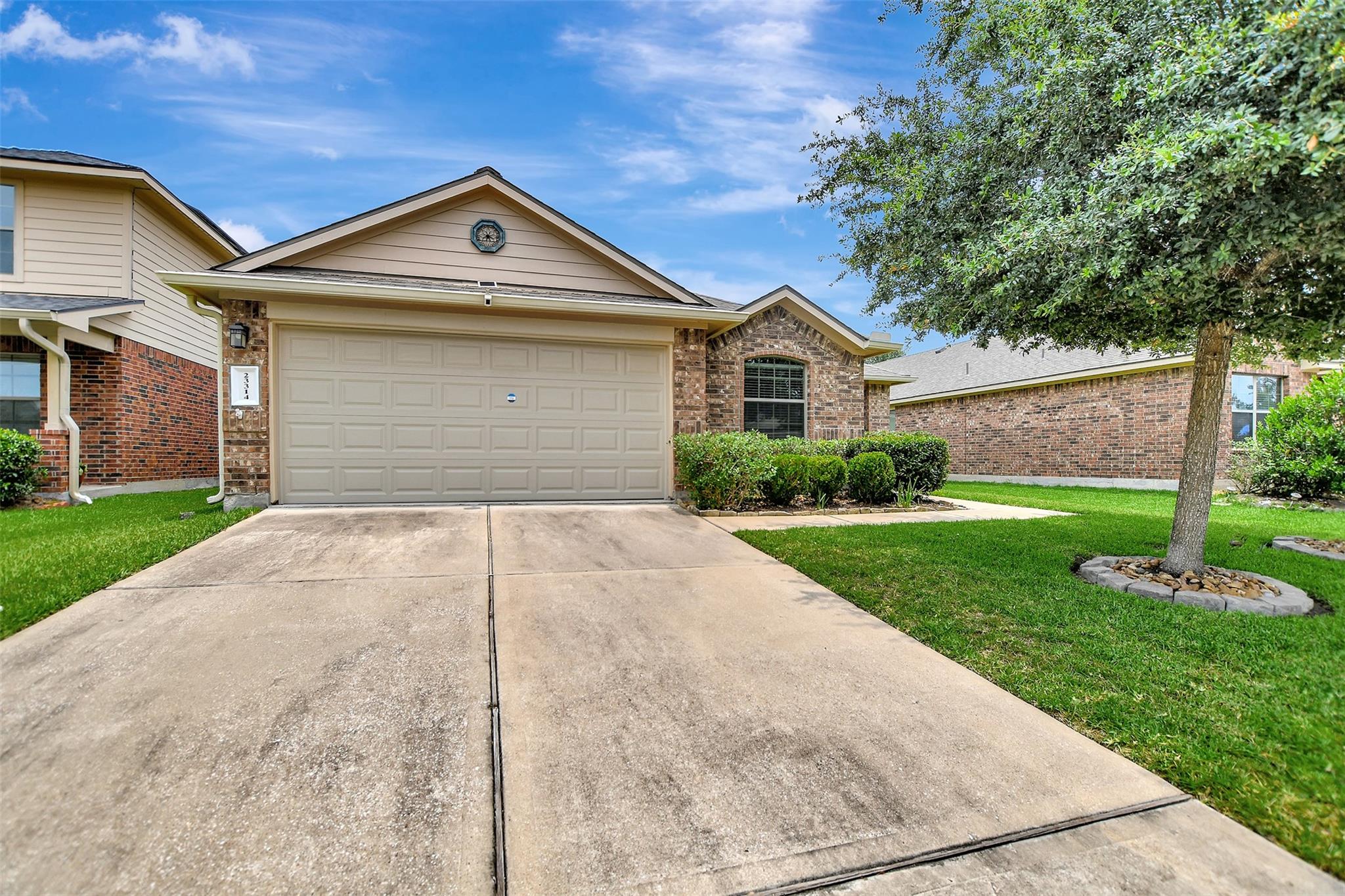 23314 Sawmill Pass