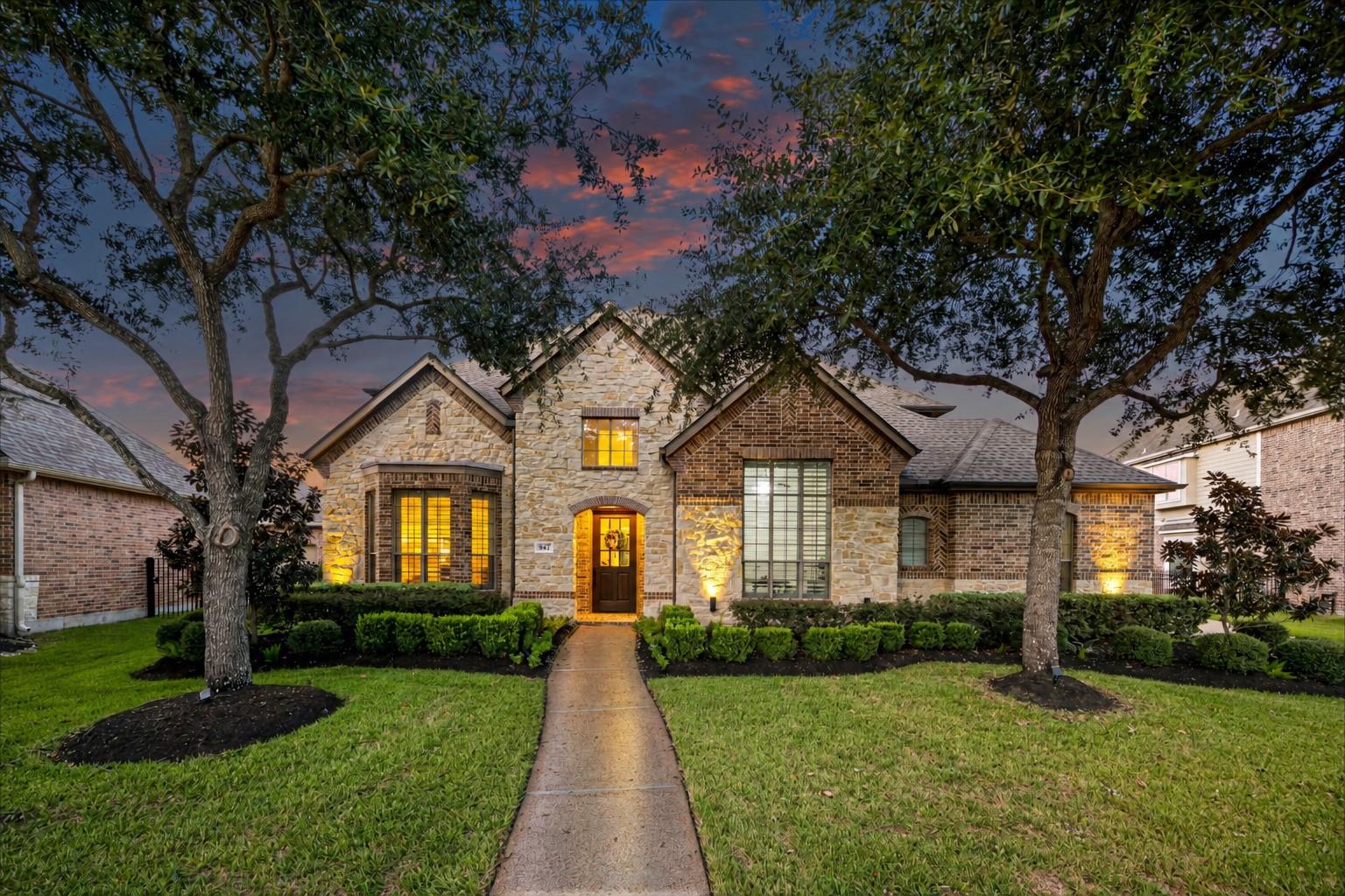 8642 Chickasaw Plum Way