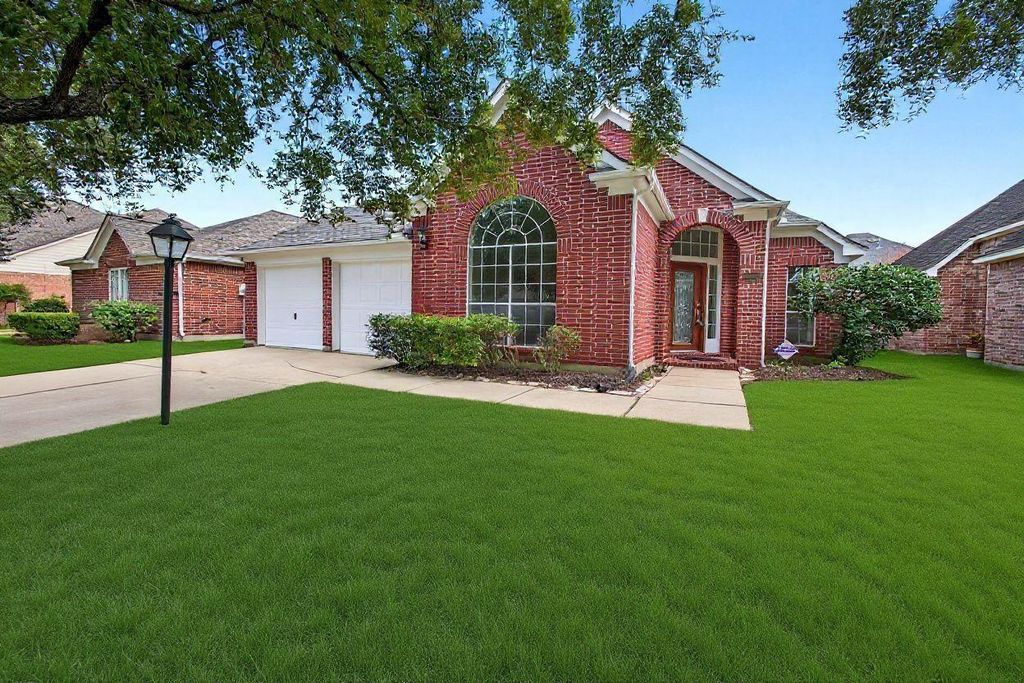 Photo of 3523 Shadymist Drive, Houston, TX 77082 (MLS # 93324756)