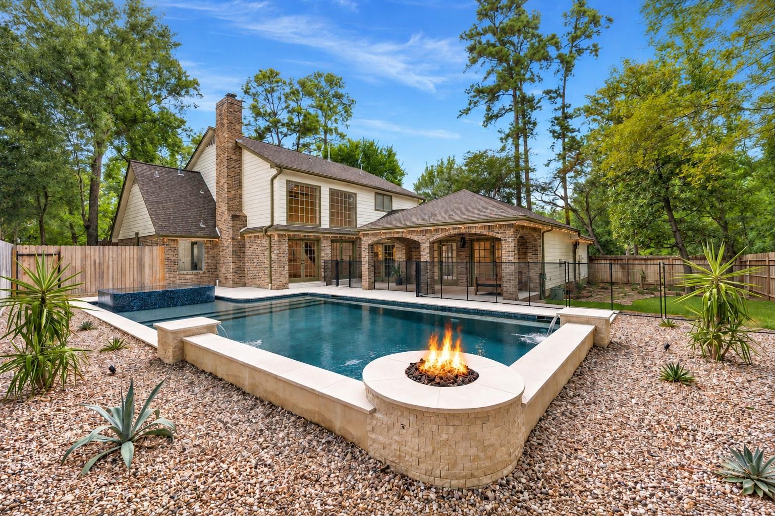 5 Thornhedge Court