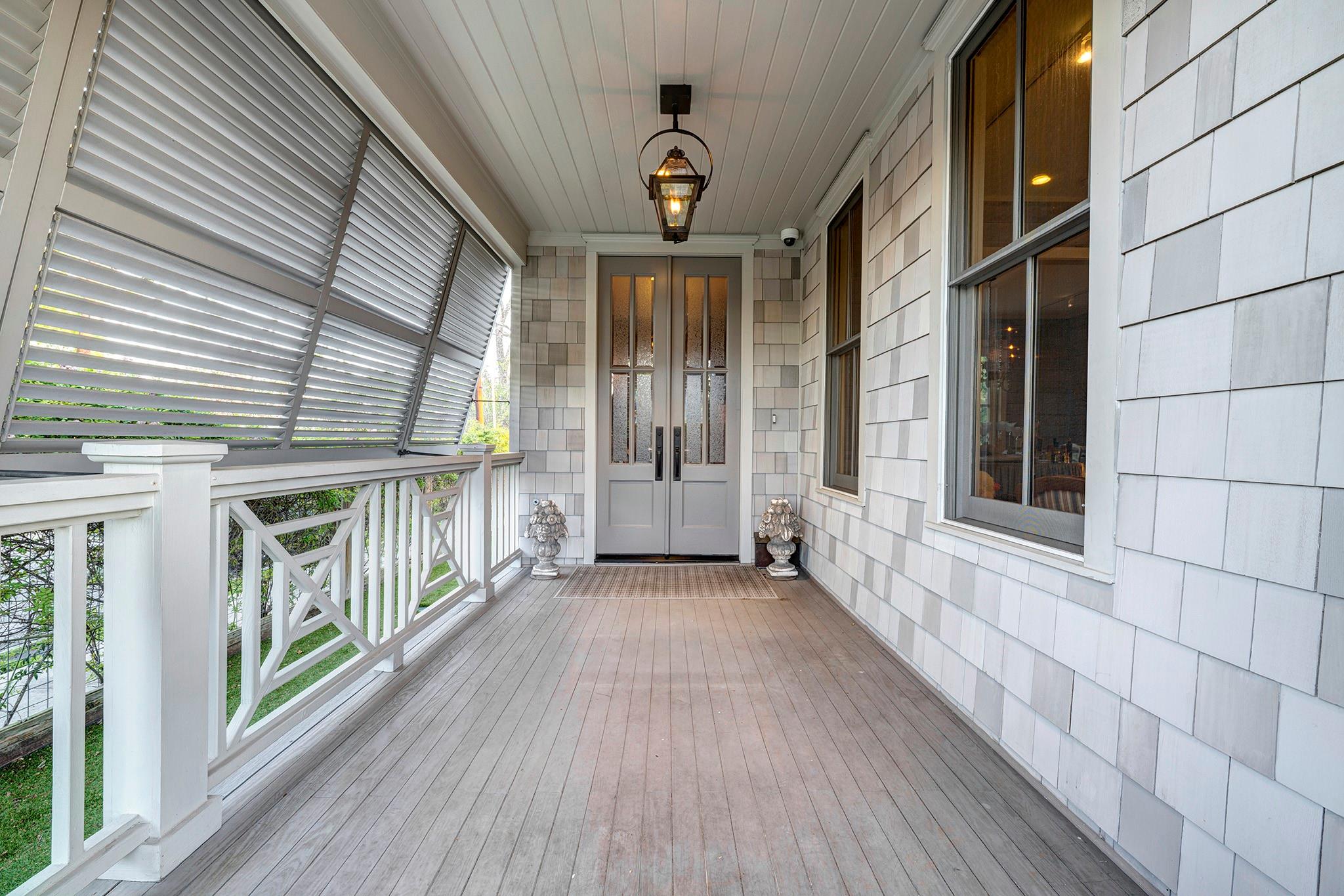 3922 Cotswold Street