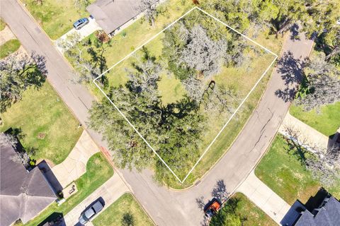 Vacant Land For Sale - TBD Wood Haven Drive<br/> West Columbia, TX 77486
