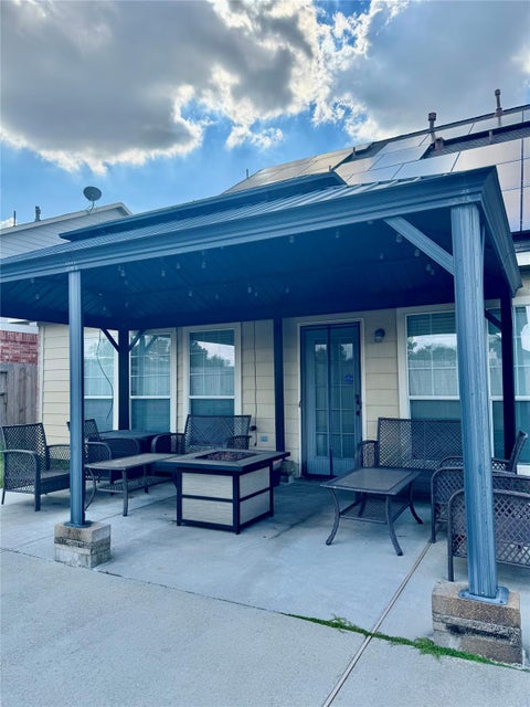 Photo of 9730 Wheaton Edge Lane, Houston, TX 77095 (MLS # 83904771)