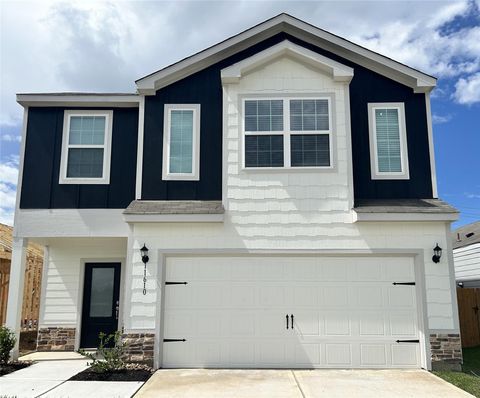 Photo of 11610 Texas Spring Drive, Houston, TX 77048 (MLS # 94884604) Photo of 11610 Texas Spring Drive, Houston, TX 77048 (MLS # 94884604)