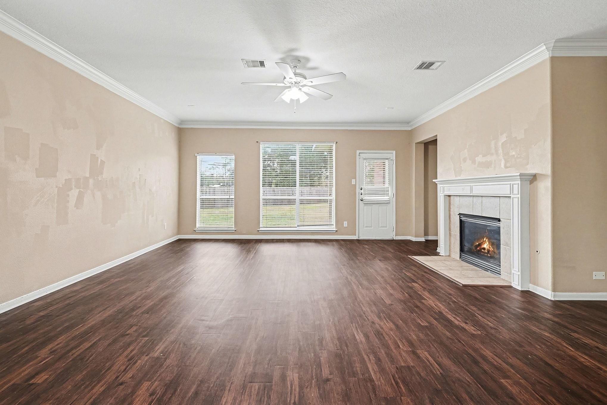 6802 Lark Hill Street