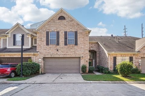 Photo of 14420 Walters Road #68, Houston, TX 77014 (MLS # 70308338) Photo of 14420 Walters Road #68, Houston, TX 77014 (MLS # 70308338)