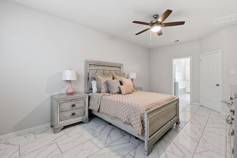 Tiny photo for 4927 Blue Jacaranda Way, Spring, TX 77373 (MLS # 71030173)