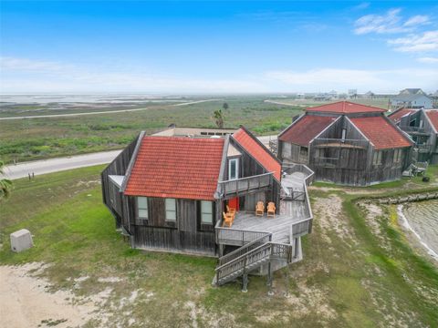 Photo of 118 Private Road 640, Matagorda, TX 77457 (MLS # 54759451)