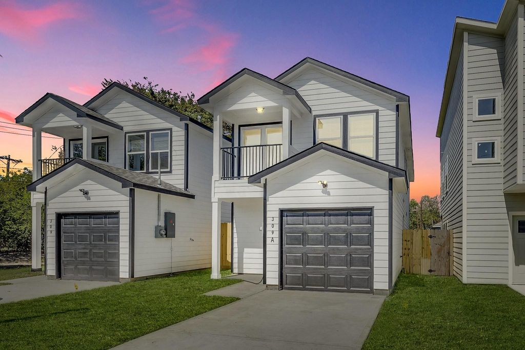 Photo of 309 De Haven Street, Houston, TX 77029 (MLS # 23734943)