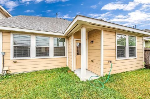 Tiny photo for 6430 Wilshire Fern, Houston, TX 77040 (MLS # 5978068)
