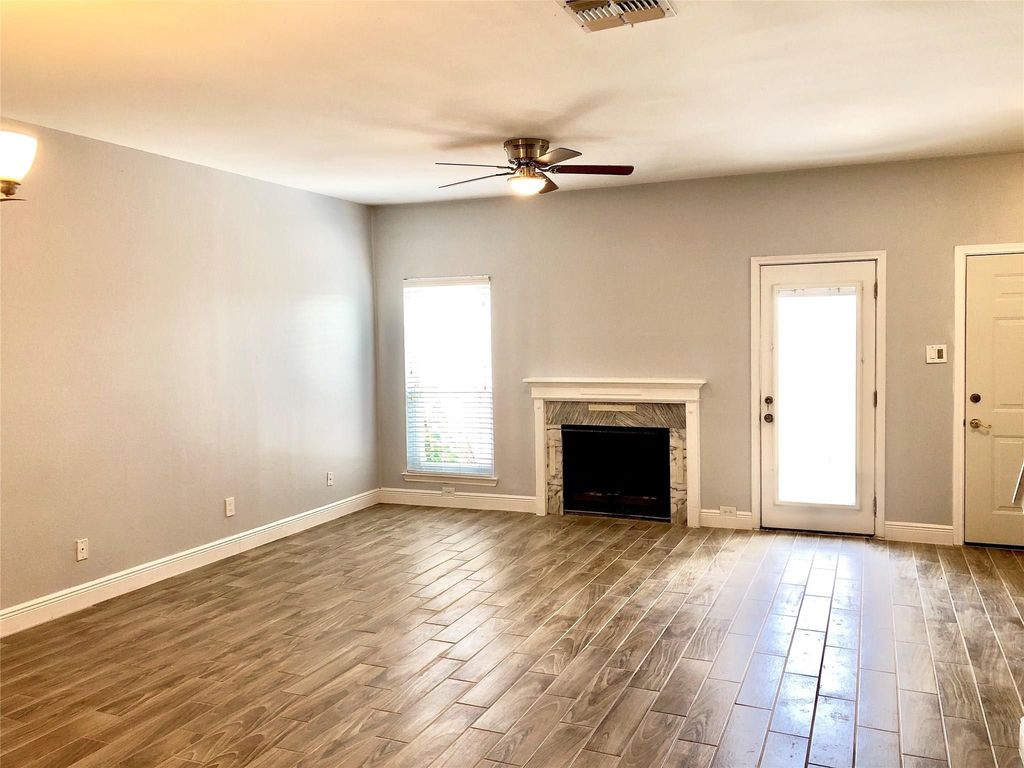 Photo of 3178 Holly Hall Street, Houston, TX 77054 (MLS # 23590039)