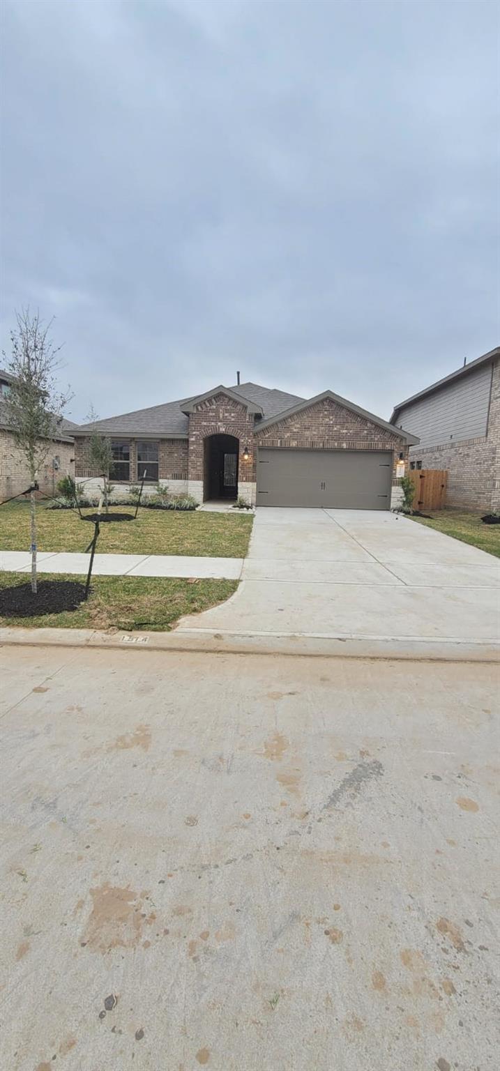 1514 Maple Ridge Drive