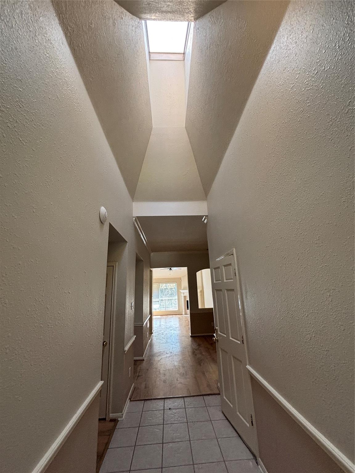 3526 Glenhill Drive