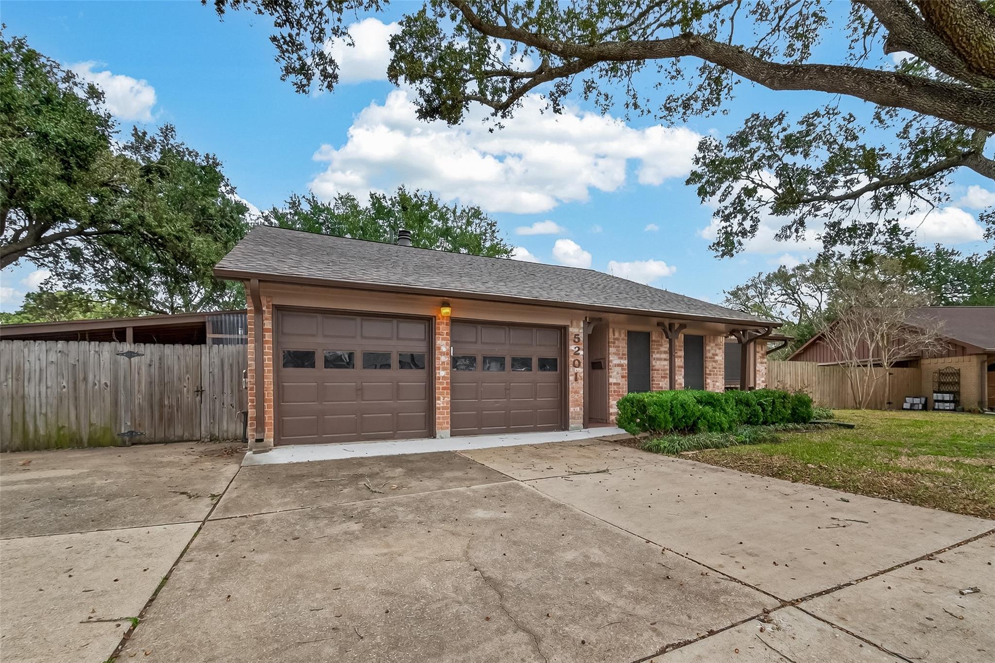 5201 Cunningham Drive