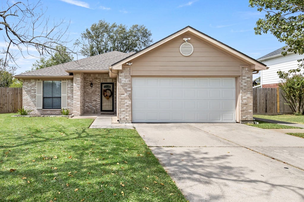 Photo of 7311 S Choctaw Street Street, Baytown, TX 77521 (MLS # 54394473)