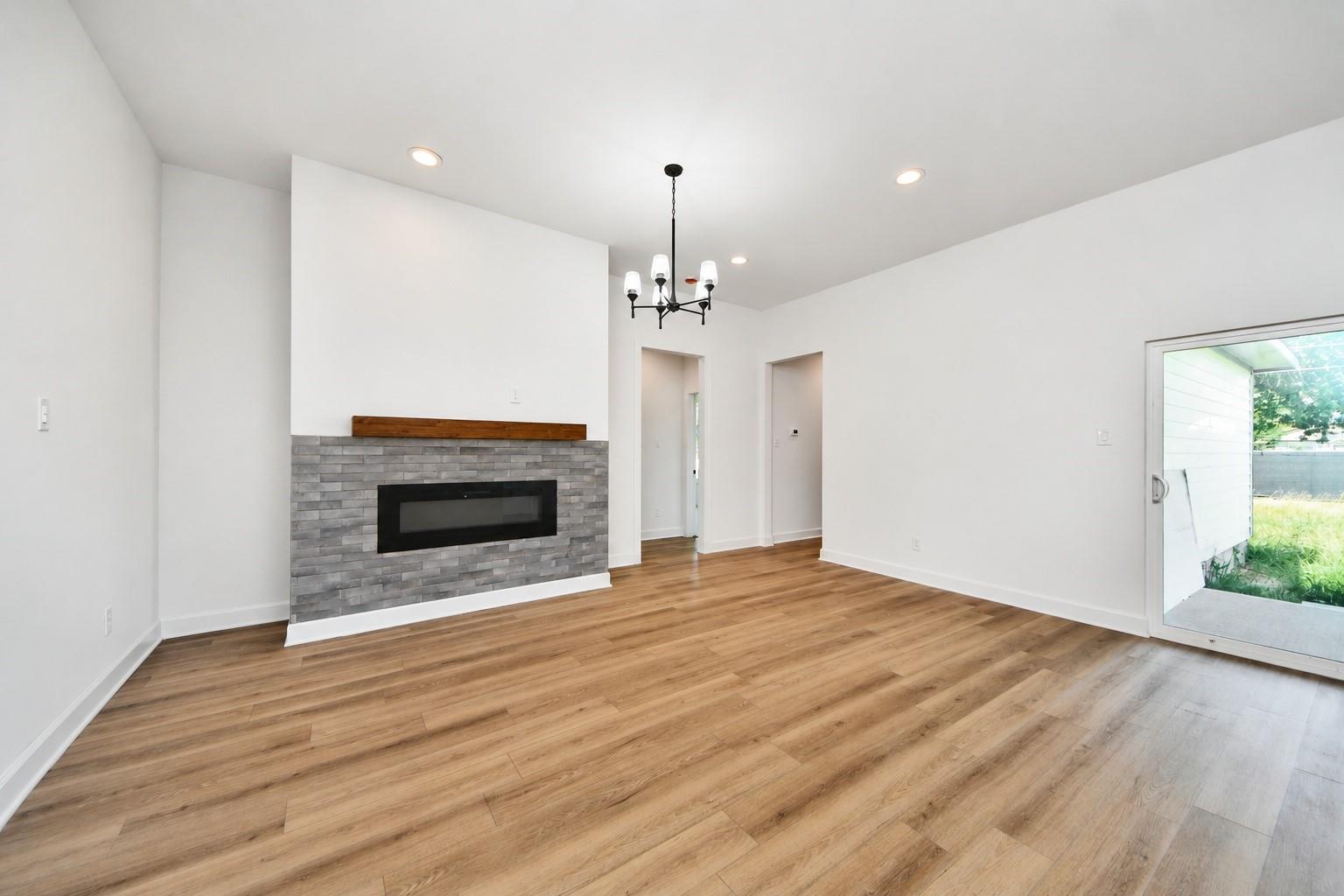 925 1st Street