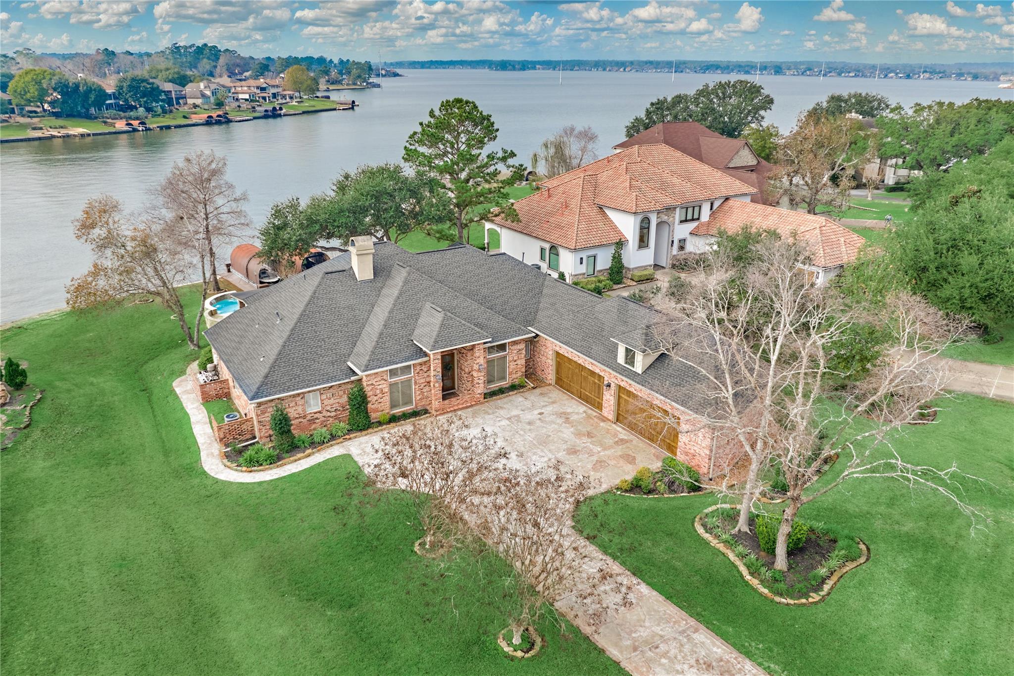 83 Lake Estates Drive