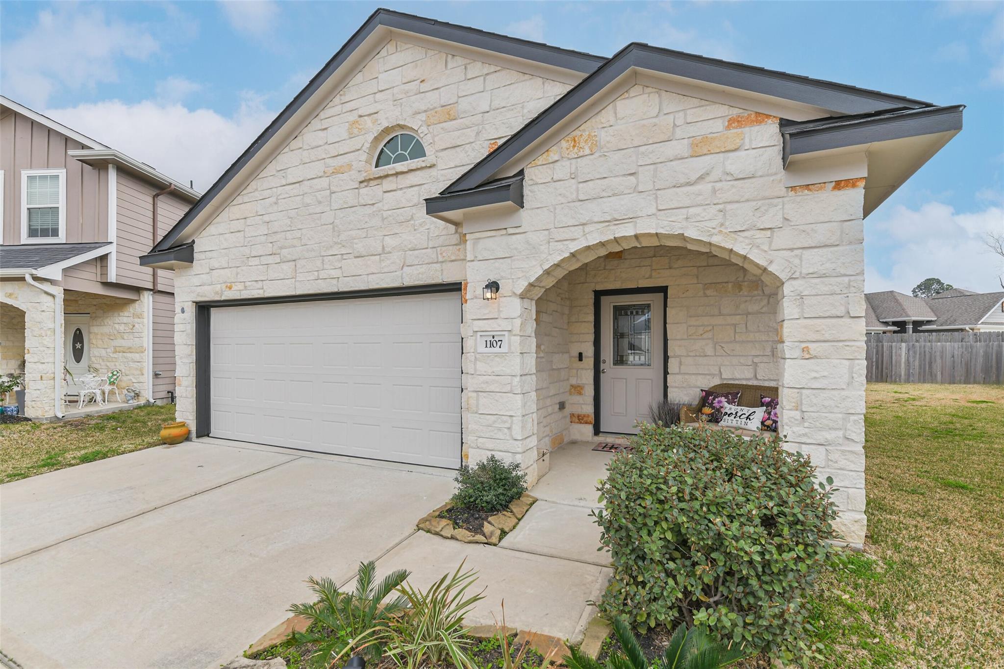 1107 Magnolia Branch Lane