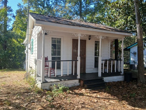 Photo of 1000 Hillbilly Heaven Road, Livingston, TX 77351 (MLS # 63552570)