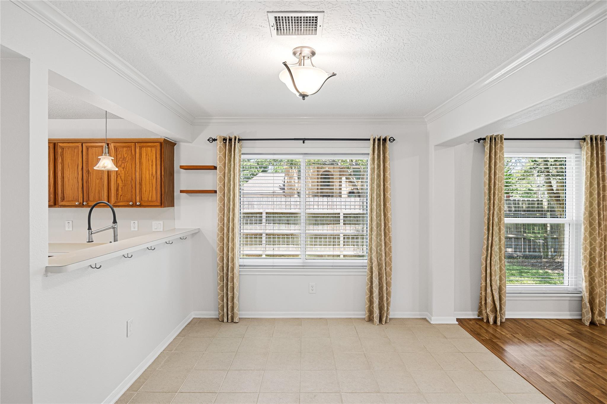 16003 Salton Point Drive