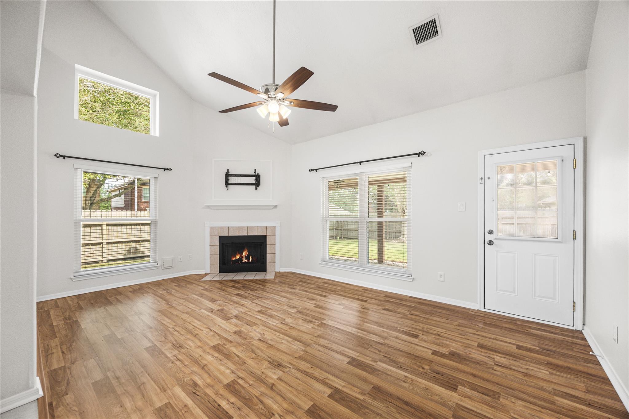 16003 Salton Point Drive