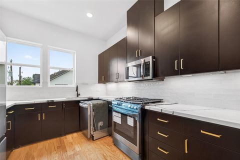 Tiny photo for 1938 Laverne Street, Houston, TX 77080 (MLS # 10120061)