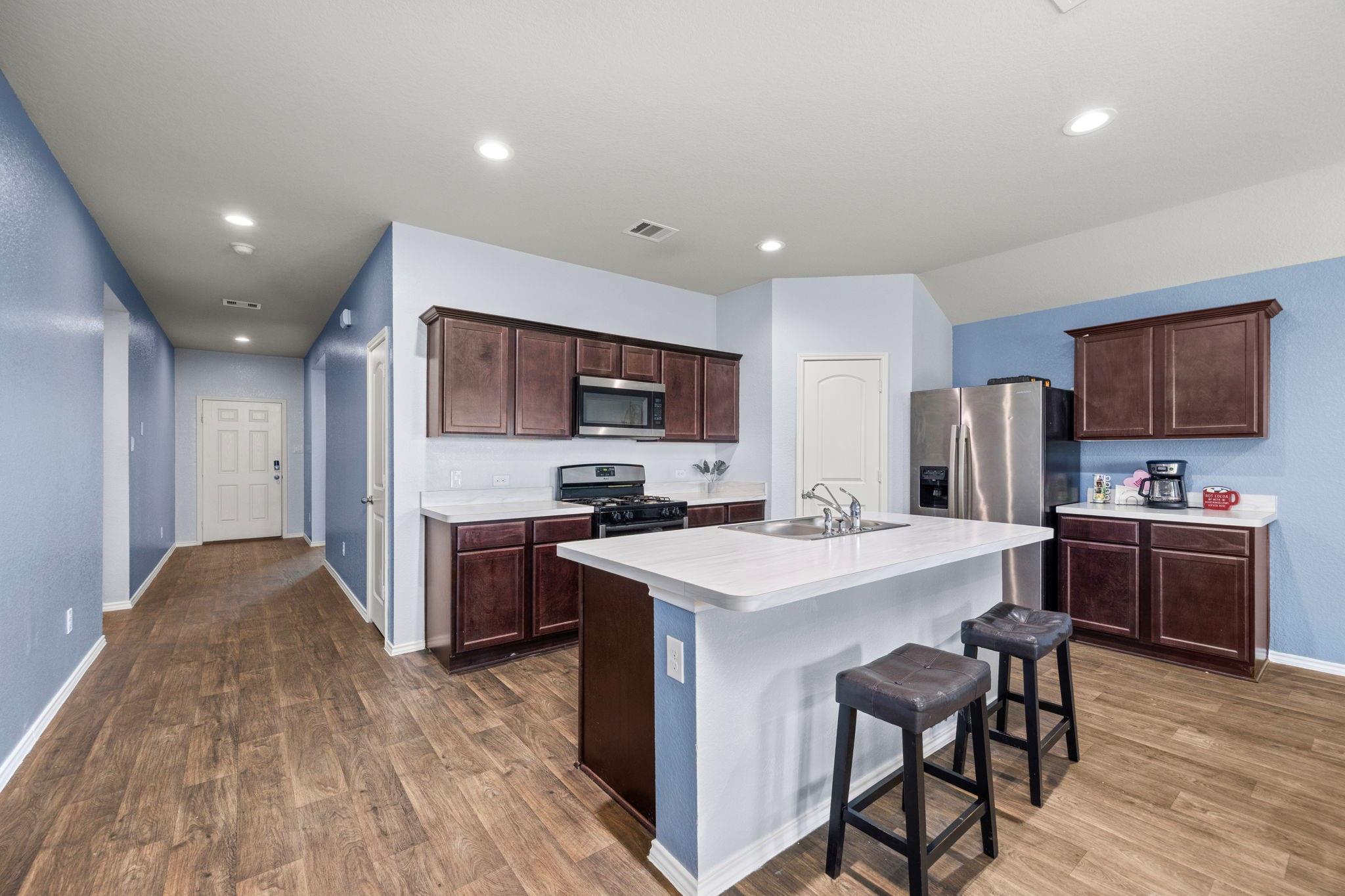 5535 Kingston Crest Lane
