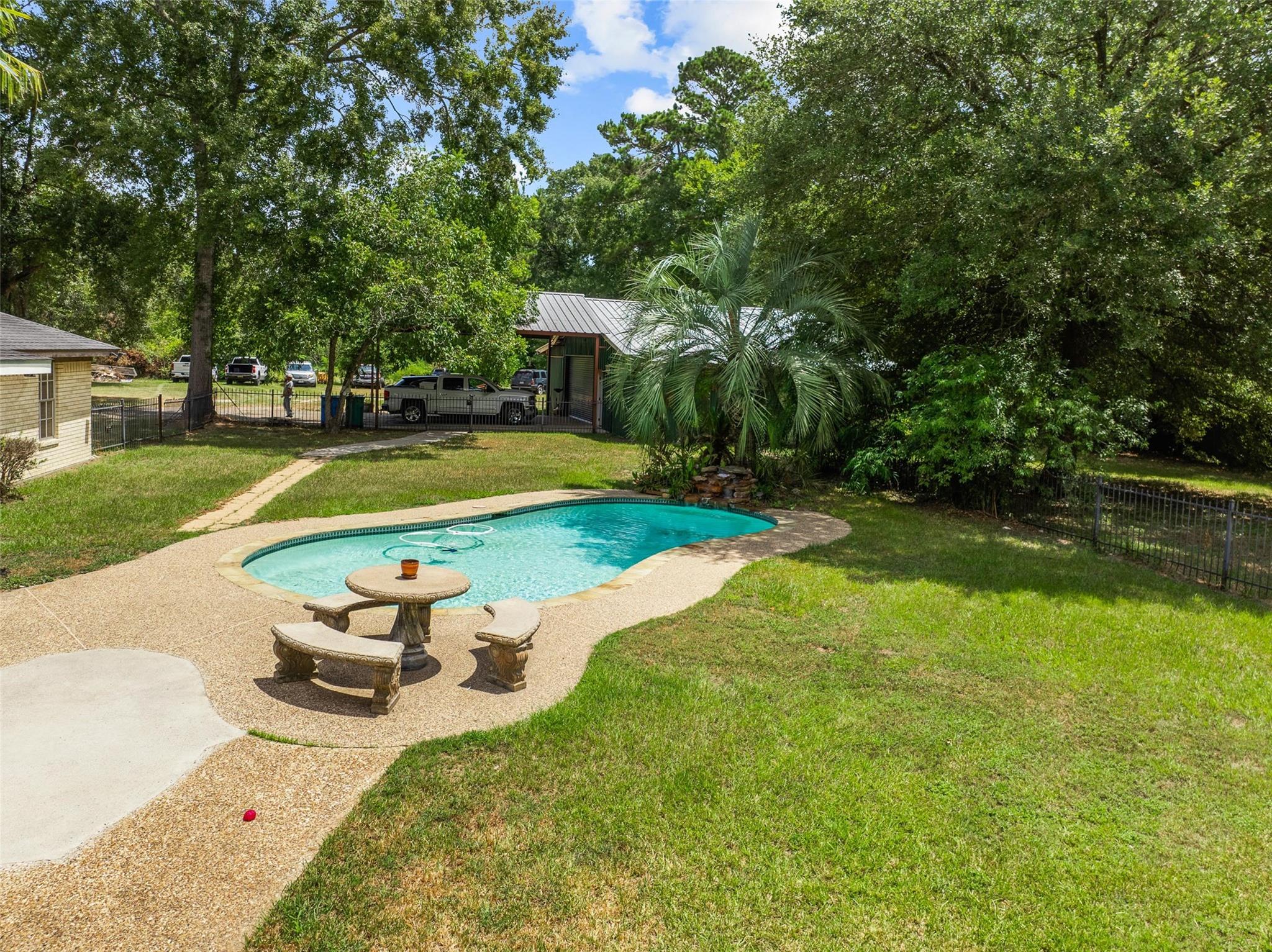 15856 Dewberry Lane