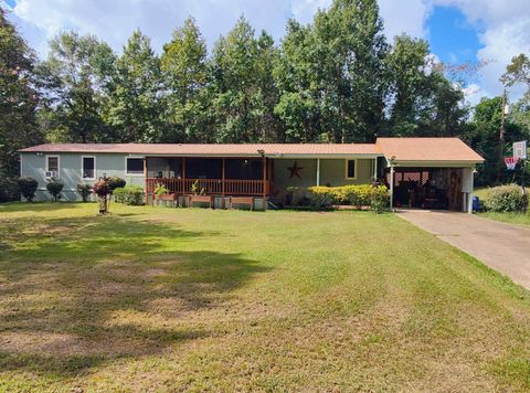 Photo of 116 Griffin St, Newton, TX 75966 (MLS # 2699377) Photo of 116 Griffin St, Newton, TX 75966 (MLS # 2699377)