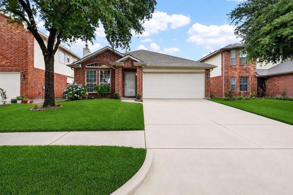 Photo of 7219 Avocet Lane, Houston, TX 77040 (MLS # 10958667)
