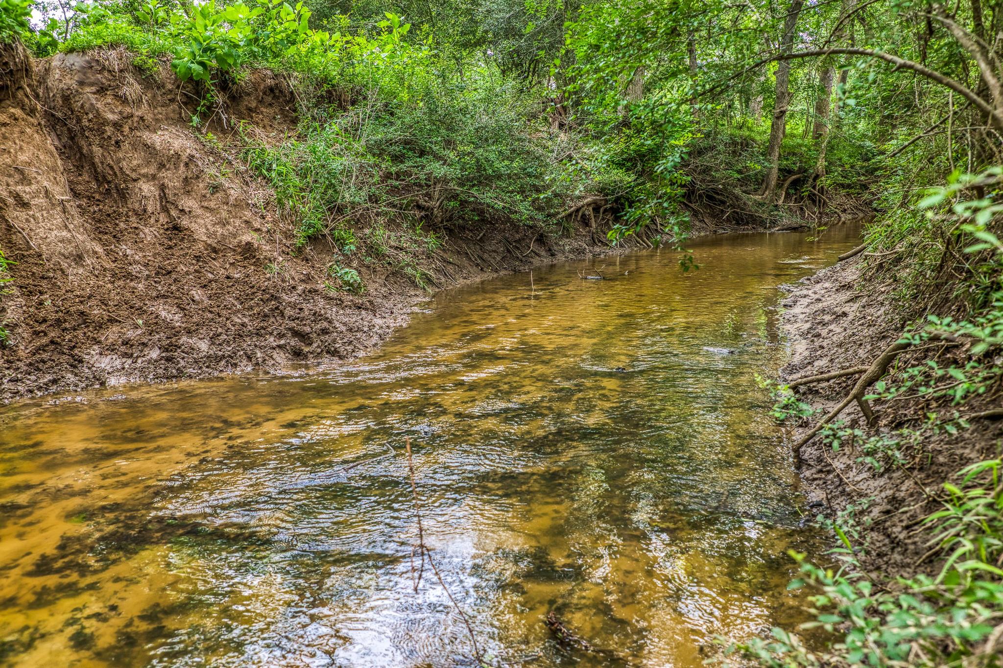 5233 County Road 106