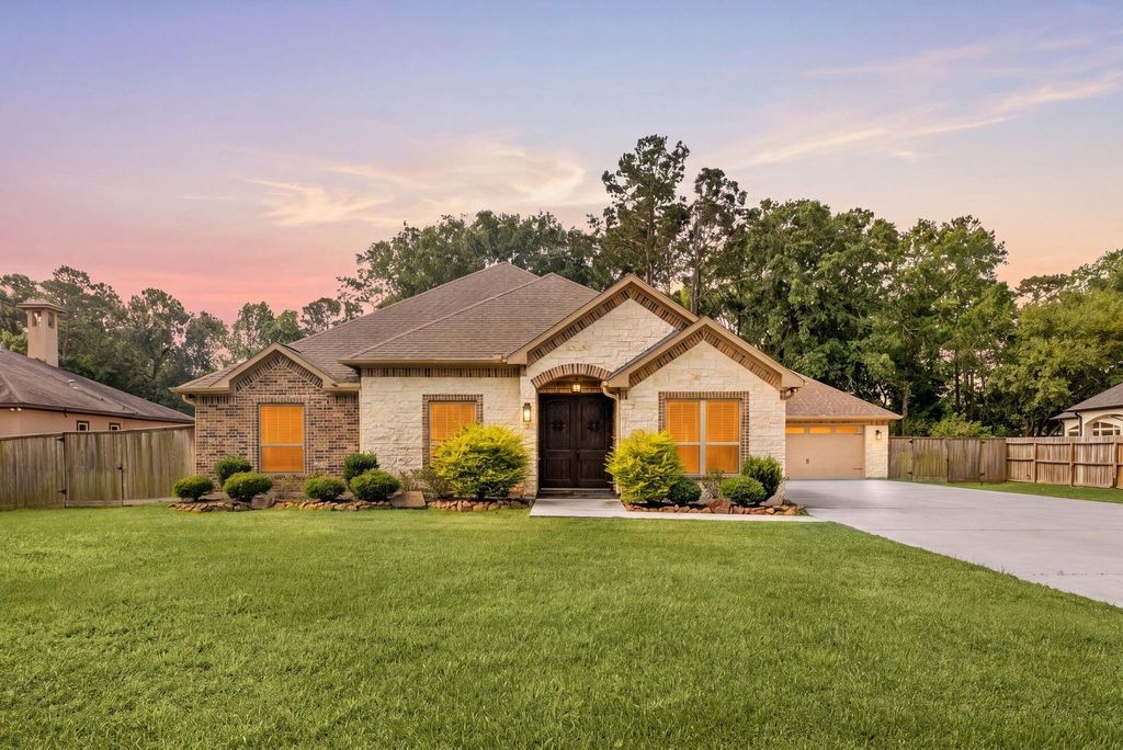 Photo of 19534 Desna Drive, Porter, TX 77365 (MLS # 60010162)